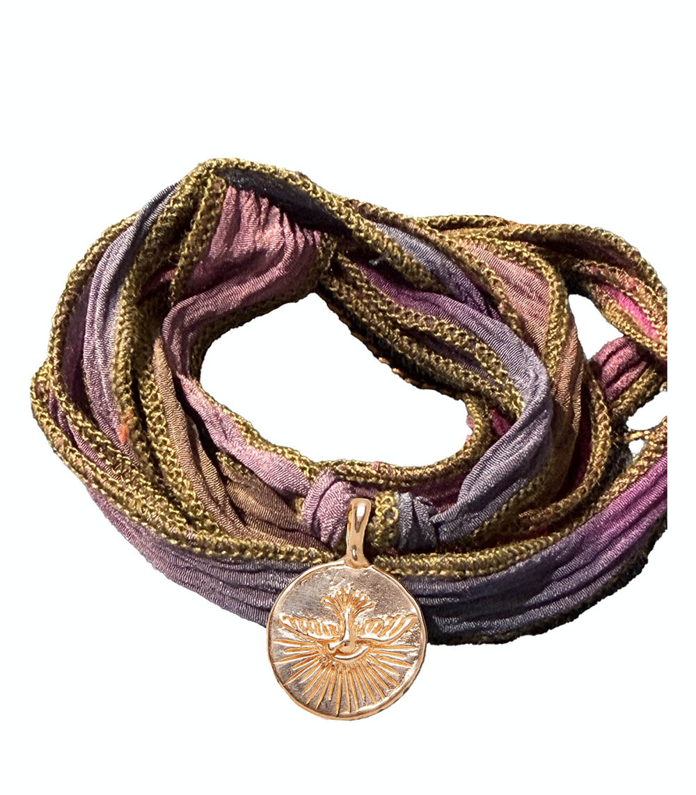 Bracelet lien en soie et Charm No Regrets Spirit Bird Bronze Catherine Michiels
