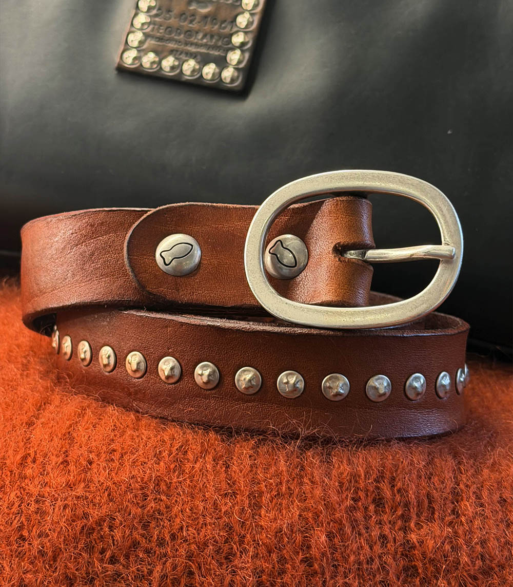 Ceinture à clous H4 en cuir cognac Campomaggi