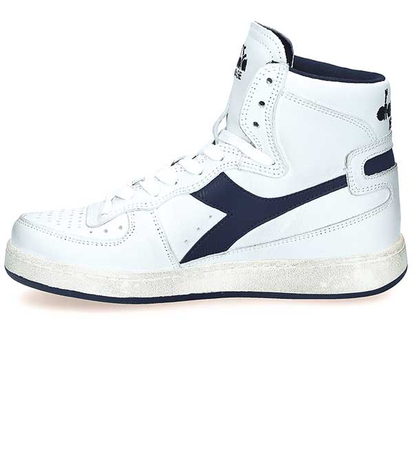 Baskets Heritage MI Used White Corsair Diadora