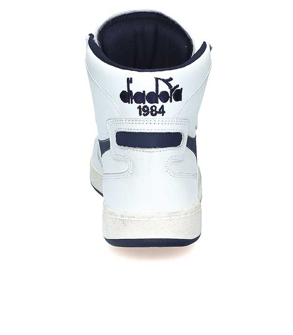 Baskets Heritage MI Used White Corsair Diadora