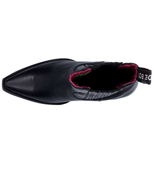 Boots Studio Plain Black x Jane de Boy Mexicana
