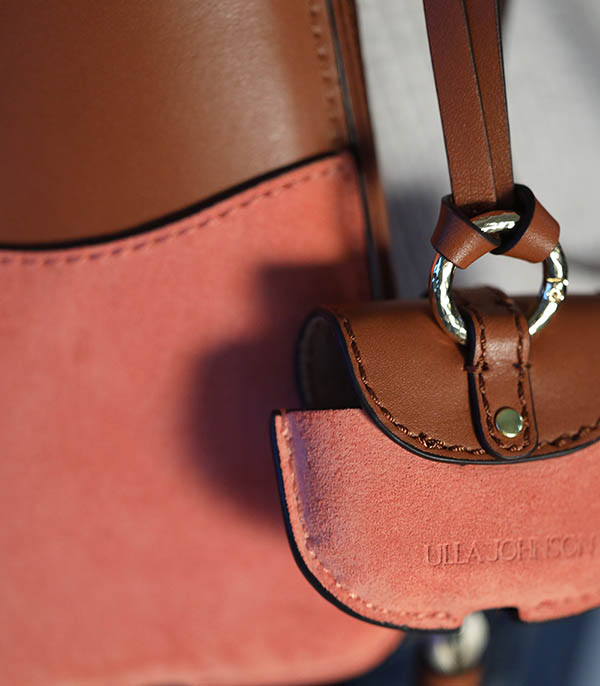 Étui pour écouteurs Alvie Ulla Johnson