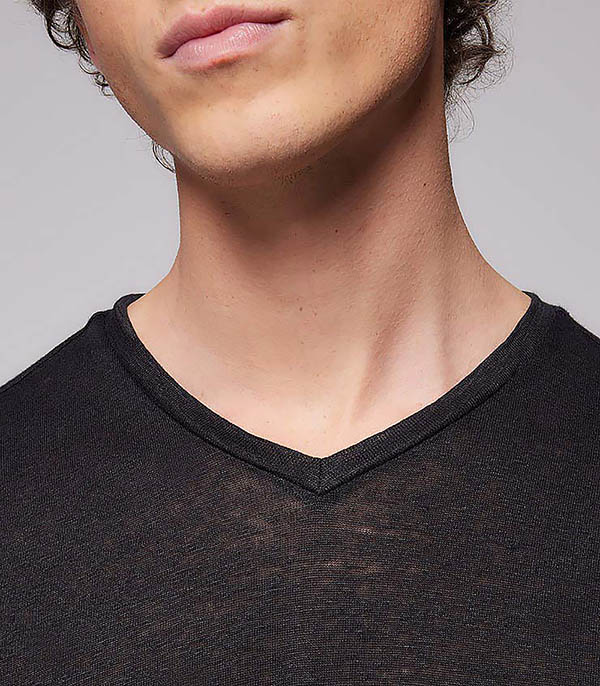 Tee-shirt Homme Col V Manches Courtes Lin Noir Majestic Filatures