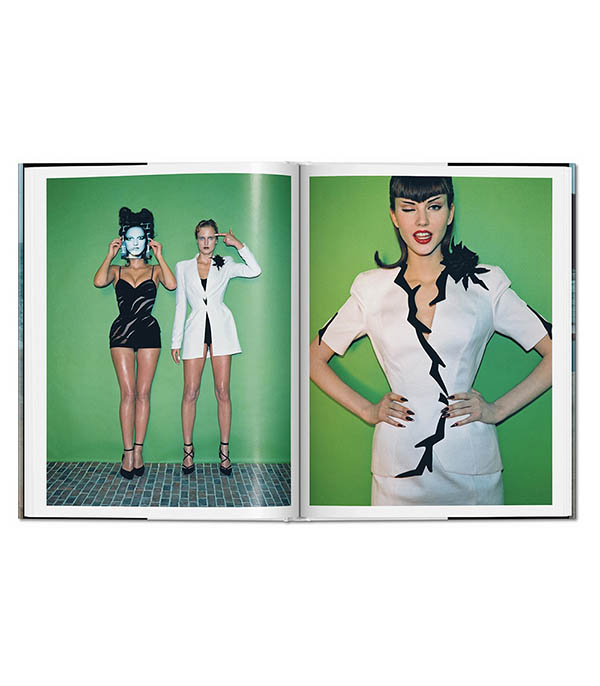 Livre Helmut Newton A Gun for Hire Taschen