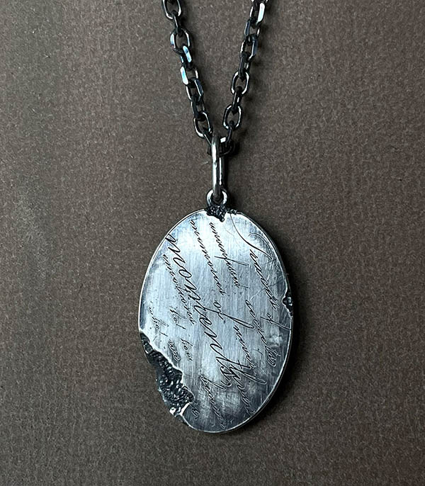 Collier Round Poem Tó Garal