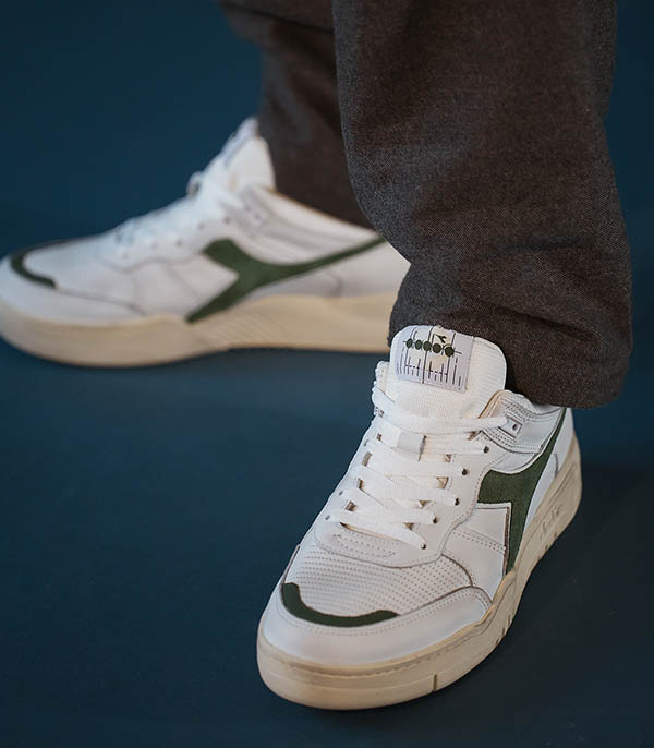 Baskets B.560 Used White/Fogliage Diadora