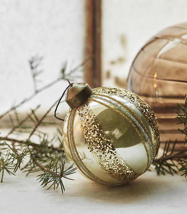 Boule de Noël Chama Or House Doctor