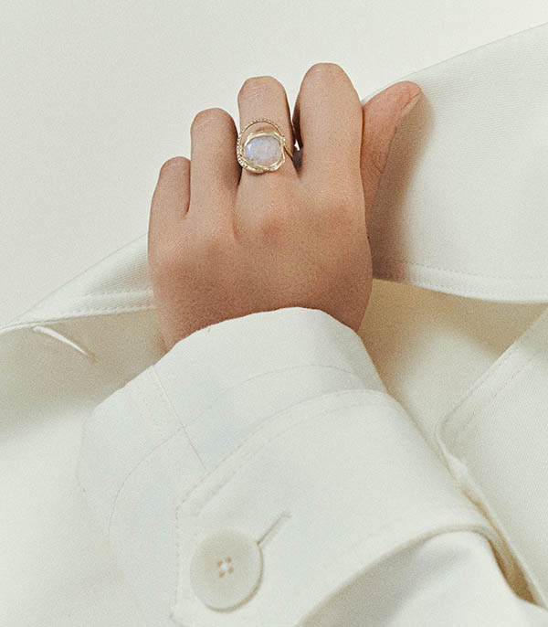 Bague Gaia Moonstone Pascale Monvoisin