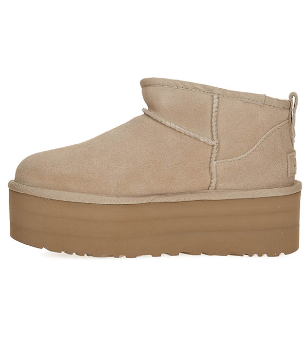 Bottines Classic Ultra Mini Plateforme Daim Sand UGG®