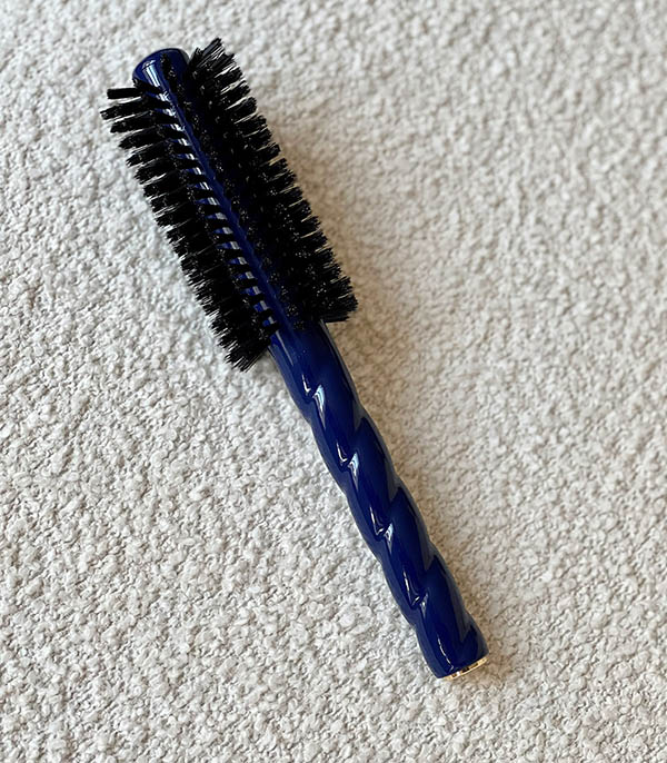 Brosse N.05 Ronde Volume & Style Bleu Myrtille La Bonne Brosse