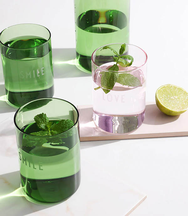 Verre Favorite Drinking Glass Smile Green Design Letters