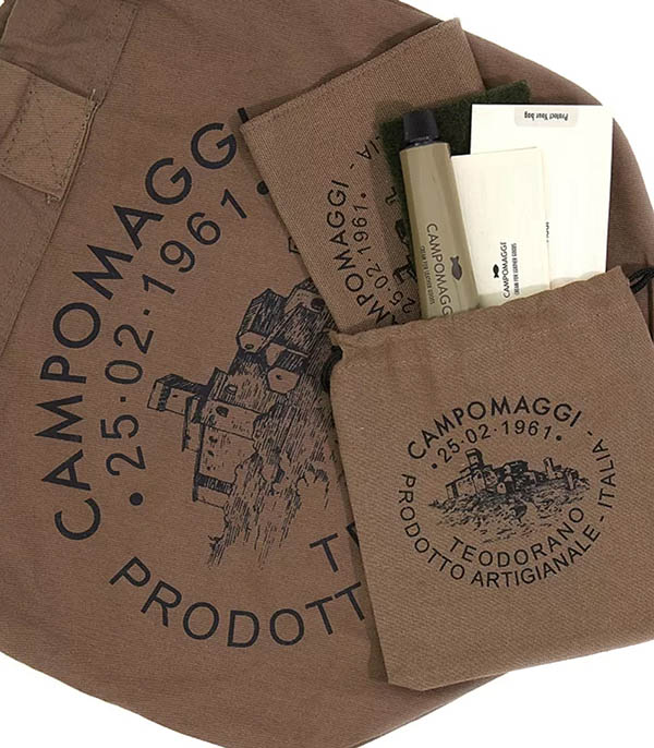 Sac bandoulière Agnese en cuir marron foncé Campomaggi