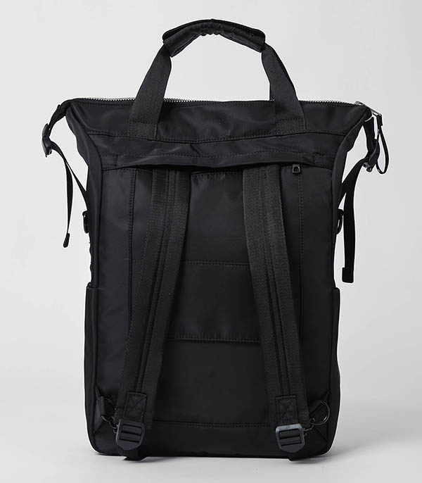 Sac à Dos Noir AY Studios