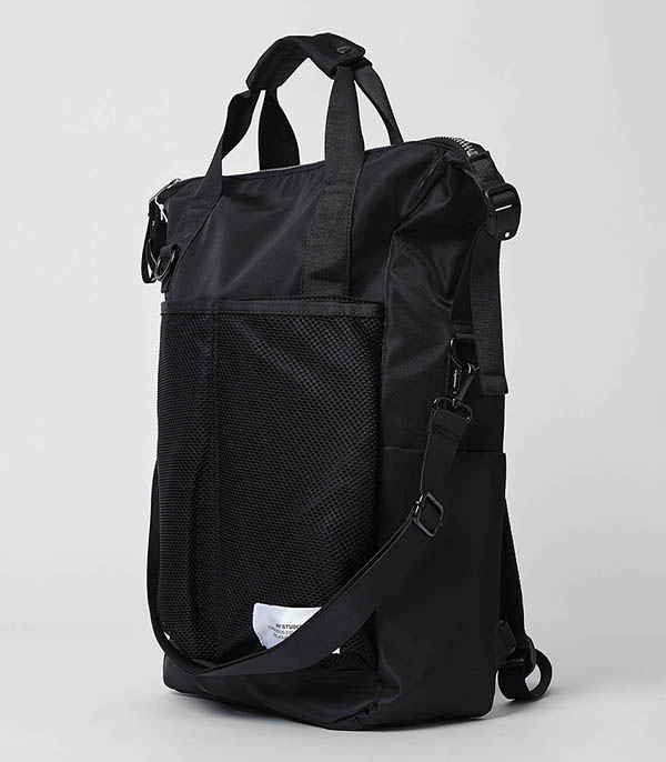 Sac à Dos Noir AY Studios