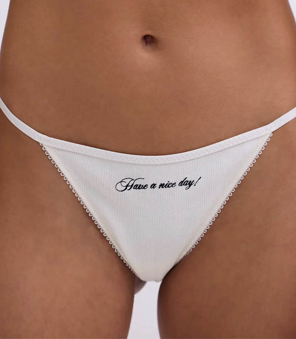 String Roomservice Off White Love Stories