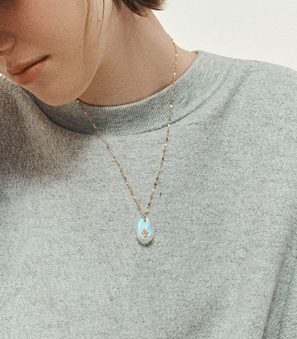Collier Gaia n°1 Moonstone Pascale Monvoisin