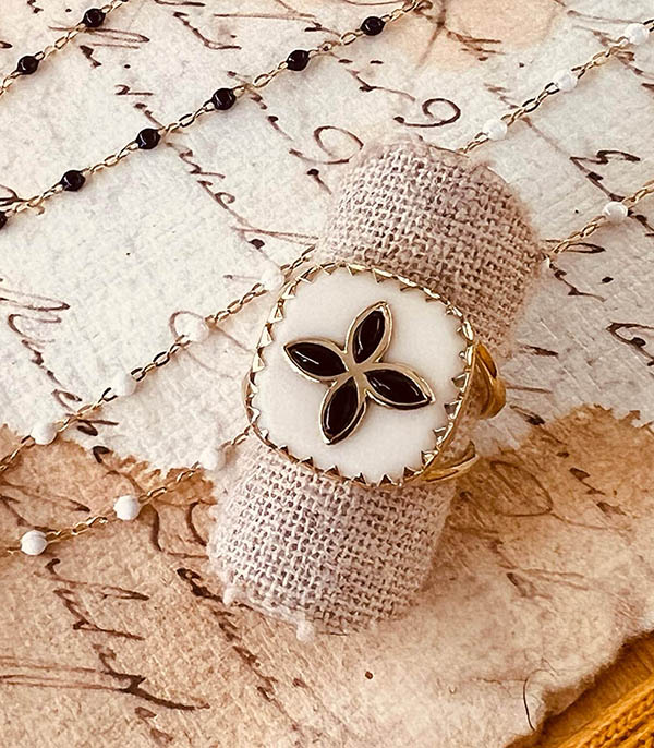 Bague Bowie N°2 Blanc et Onyx Pascale Monvoisin