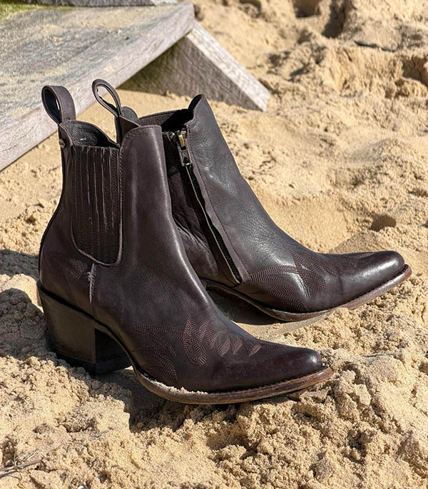 Boots Fury 5.5 Chocolate Mexicana