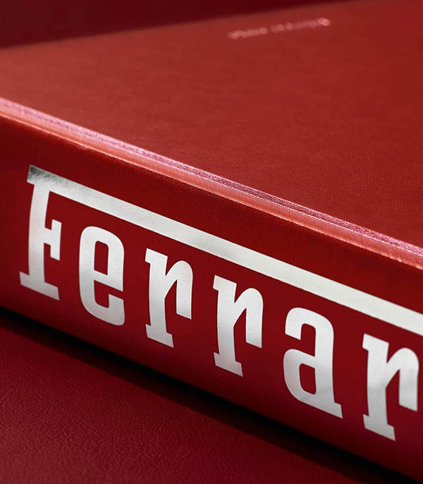 Livre Ferrari (EN) Taschen