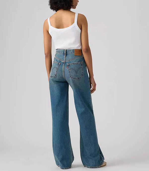 Jean Ribcage Wideleg Counting Bills Levi's