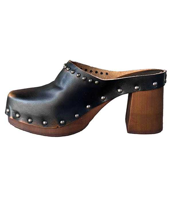 Sabots à talons haut en cuir Chocolat & Studs Post&Co