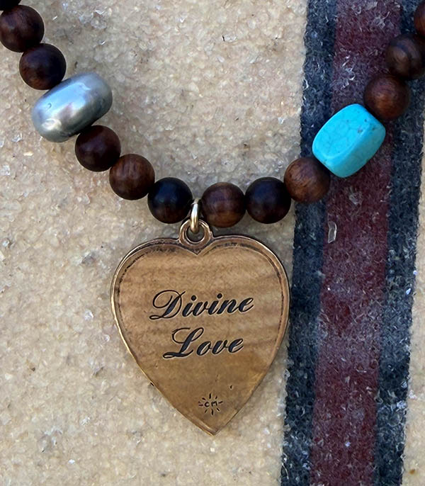 Collier Custom Wild en perles Bois de rose, Turquoise et Perles Catherine Michiels