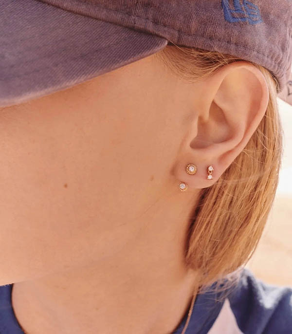 Boucles d'oreille Infinity bouton or jaune Stone Paris