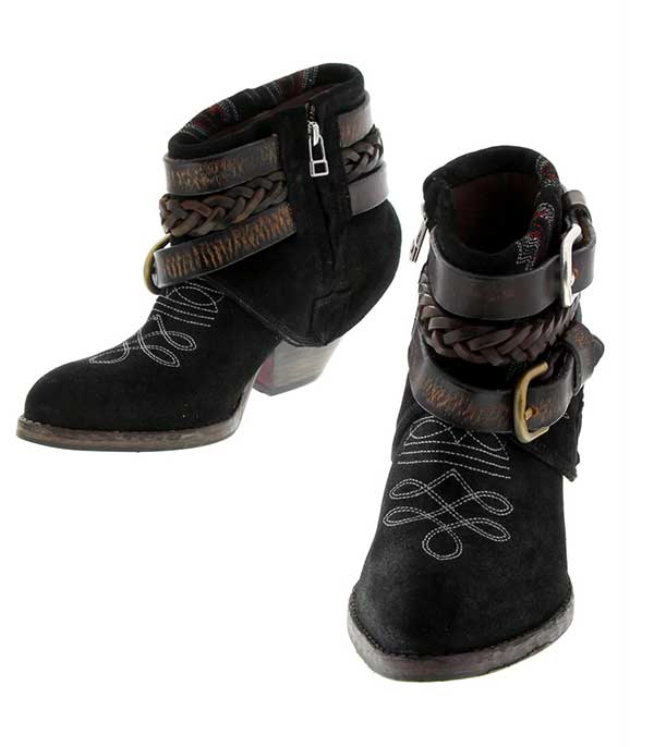 Boots silverado HTC Los Angeles