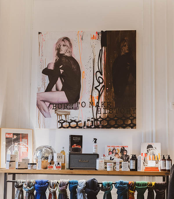 Tableau Make History 130x130cm Jörg Döring