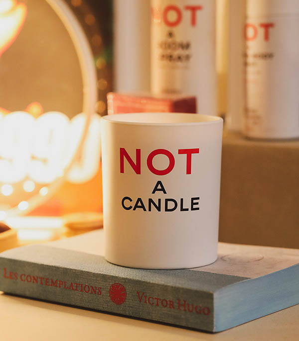 Bougie parfumée Not A Candle 180 g Juliette has a gun