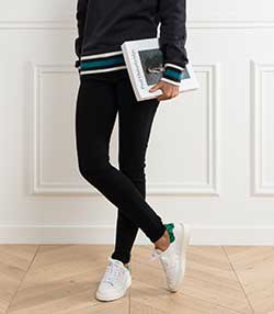 Tenue portée avec Livre Paul Outerbridge