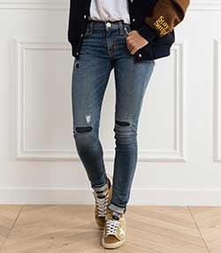 Tenue portée avec Jean Nico midrise super skinny bleu empiècement genoux