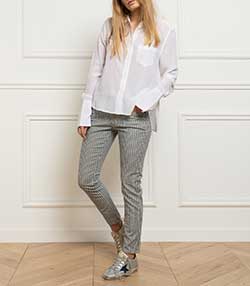 Tenue portée avec Pantalon stripe