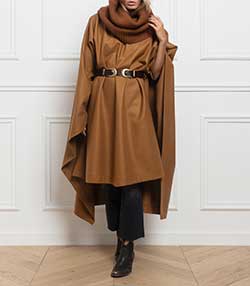 Tenue portée avec Cape 