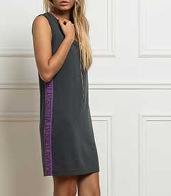 Tenue portée avec Robe zippée