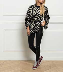 Tenue portée avec Legging Chad cuir