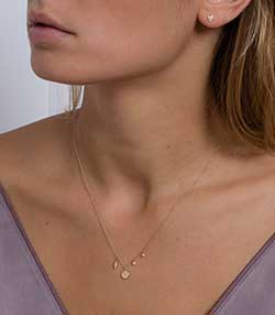 Tenue portée avec Collier buzios éclair charms diamants