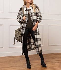 Tenue portée avec Legging Chad cuir