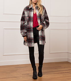 Tenue portée avec Legging Chad cuir