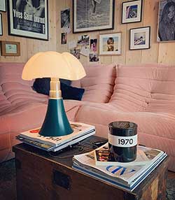 Tenue portée avec Lampe Mini Pipistrello Verte - LED Dimmable Touch Cordless