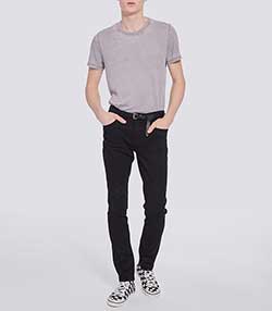 Tenue portée avec Jean slim noir homme Womus