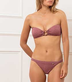 Tenue portée avec Bas de bikini Wild Rose Mahagony