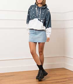 Tenue portée avec Jupe en jean The Corey Sunrise