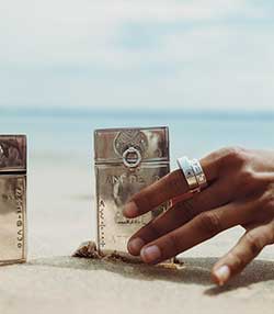 Tenue portée avec Bague Oryx