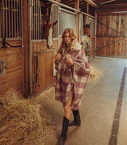 Tenue portée avec Boots santiag Razz 13 Black Vesuvio x Jane de Boy