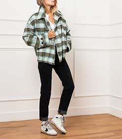 Tenue portée avec Baskets Sky-Star Cuir Blanc Etoile Noire