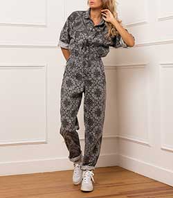 Tenue portée avec Baskets Heritage MI Used White Corsair