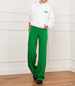 Tenue portée avec Sweat-shirt à capuche Beckett