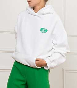 Tenue portée avec Sweat-shirt à capuche Beckett