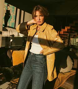 Tenue portée avec Manteau en cuir Daphne